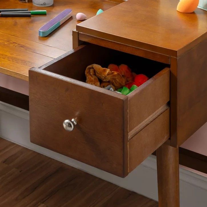 www.jingtongfurniture.com
